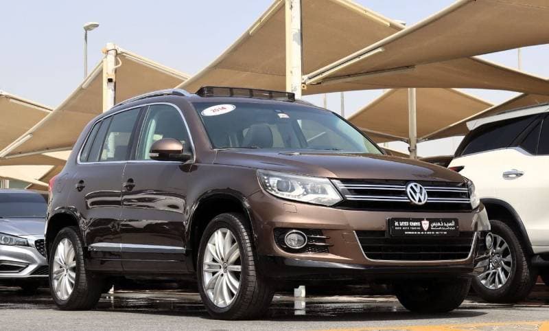 2014 Volkswagen Tiguan SE thumbnail 2