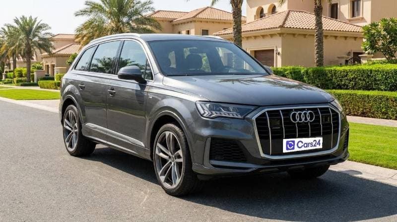 2023 Audi Q7 55 TFSI S LINE