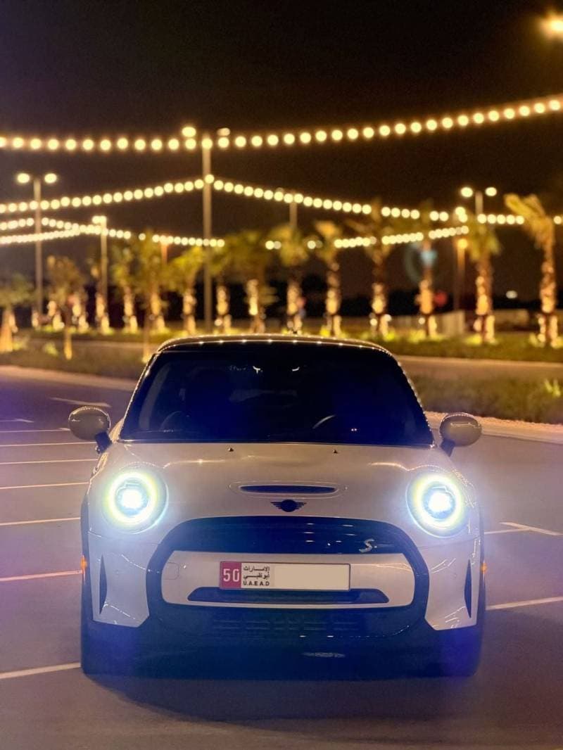 2023 Mini Cooper SE thumbnail 2