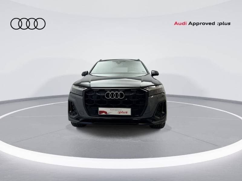 2025 Audi Q7 45 TFSI S LINE thumbnail 3