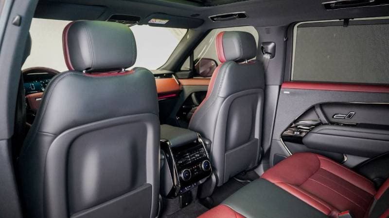 2026 Land Rover Range Rover Sport DYNAMIC HSE P530 thumbnail 5