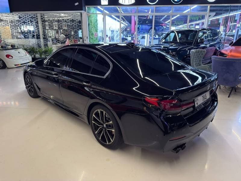 2018 BMW 520i M SPORT thumbnail 6