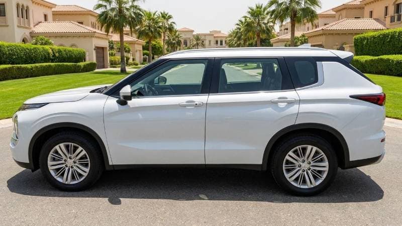 2025 Mitsubishi Outlander GLX MIDLINE thumbnail 5