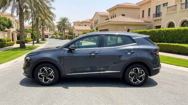 2025 Kia Sportage LX thumbnail 5