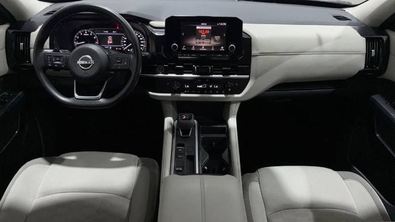 2024 Nissan Pathfinder S thumbnail 7