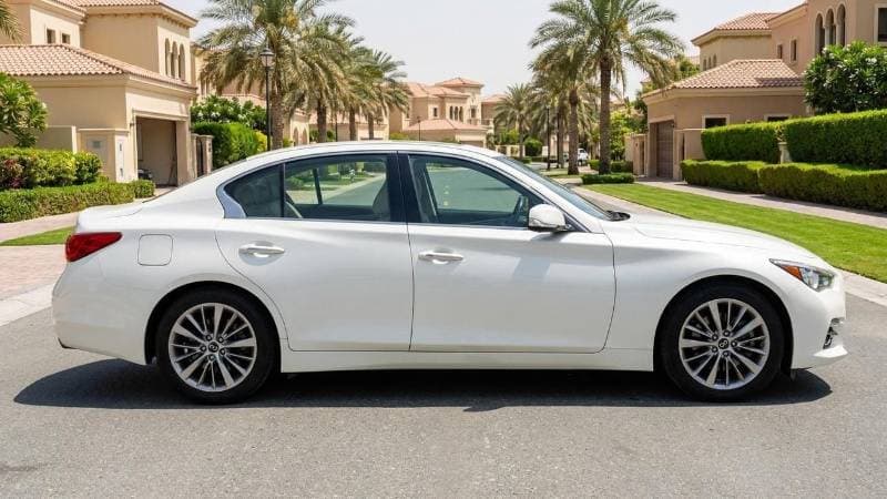 2024 Infiniti Q50 LUXE thumbnail 3