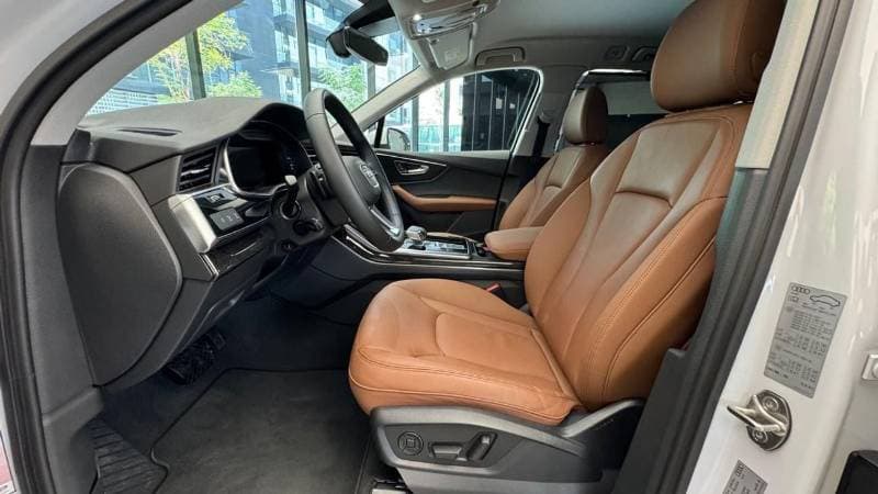 2022 Audi Q7 55 TFSI thumbnail 8