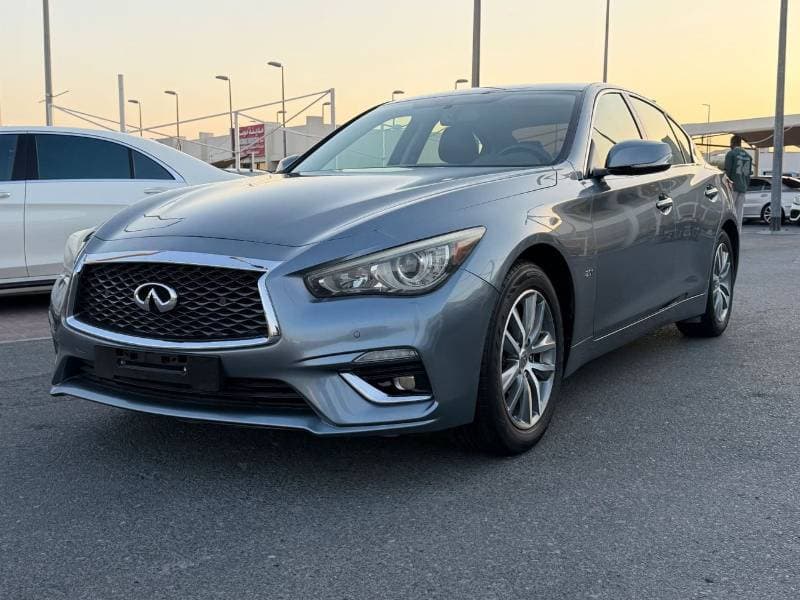 2018 Infiniti Q50 LUXE thumbnail 7