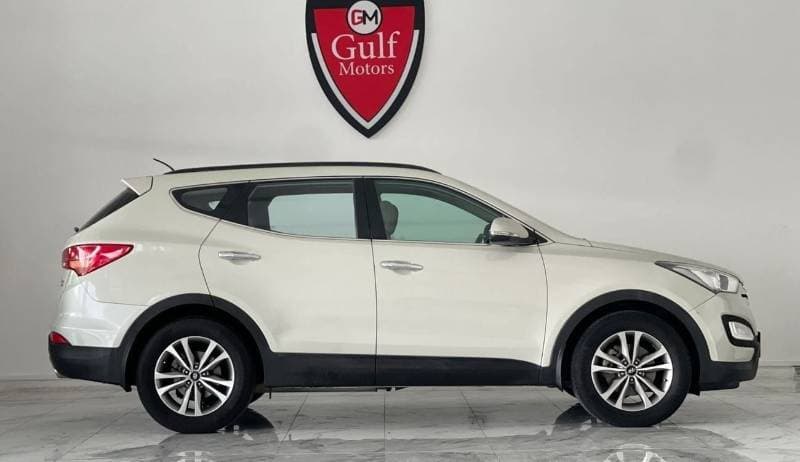 2016 Hyundai Santa Fe GLS thumbnail 3
