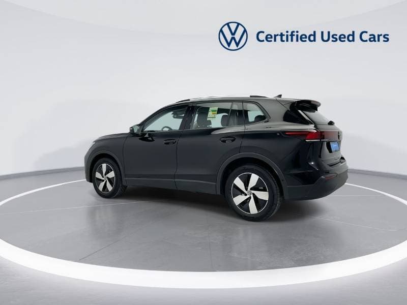 2026 Volkswagen Tiguan LIFE PLUS thumbnail 5
