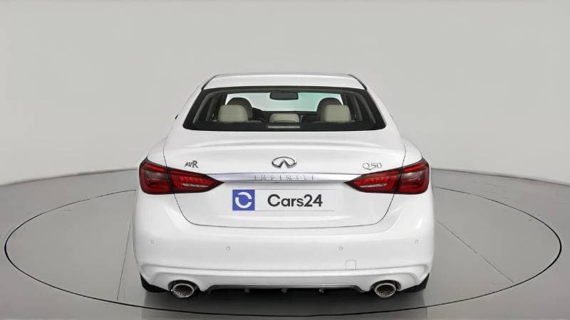 2024 Infiniti Q50 LUXE thumbnail 4