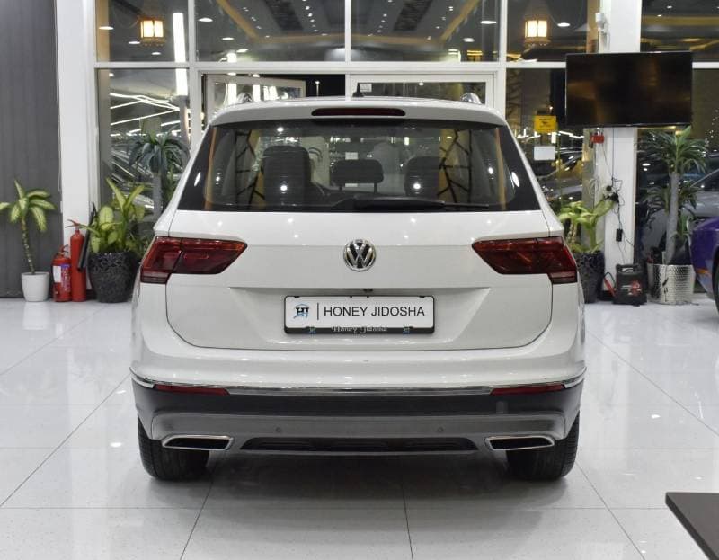 2019 Volkswagen Tiguan SEL thumbnail 5