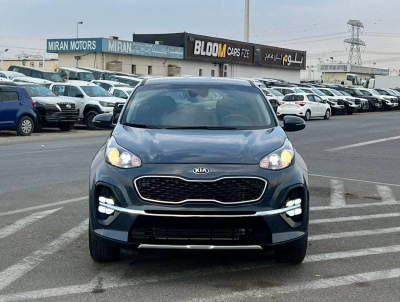 2020 Kia Sportage LX thumbnail 2