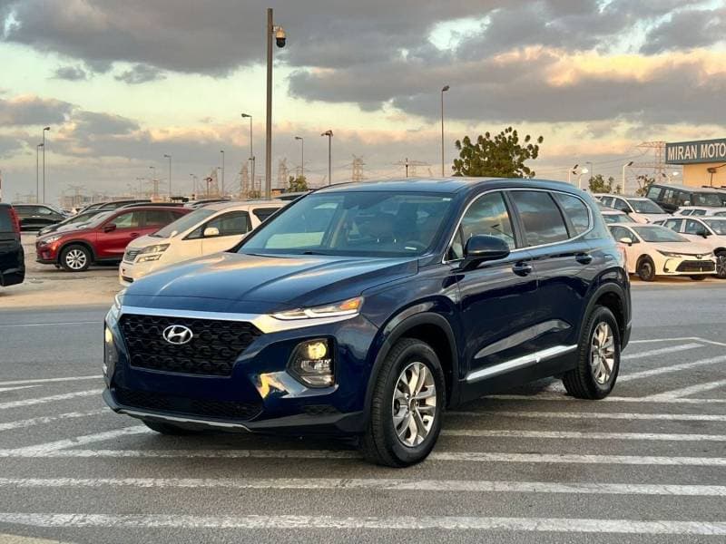 2019 Hyundai Santa Fe STANDARD thumbnail 3