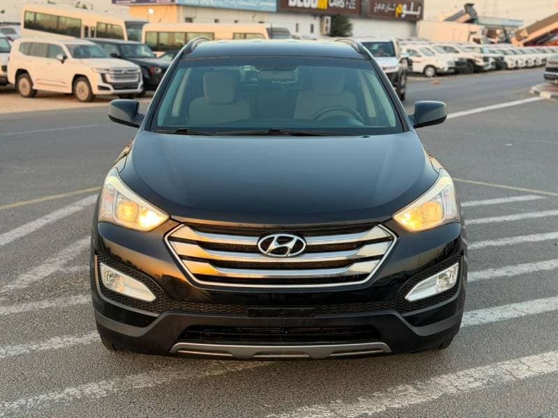 2016 Hyundai Santa Fe thumbnail 3