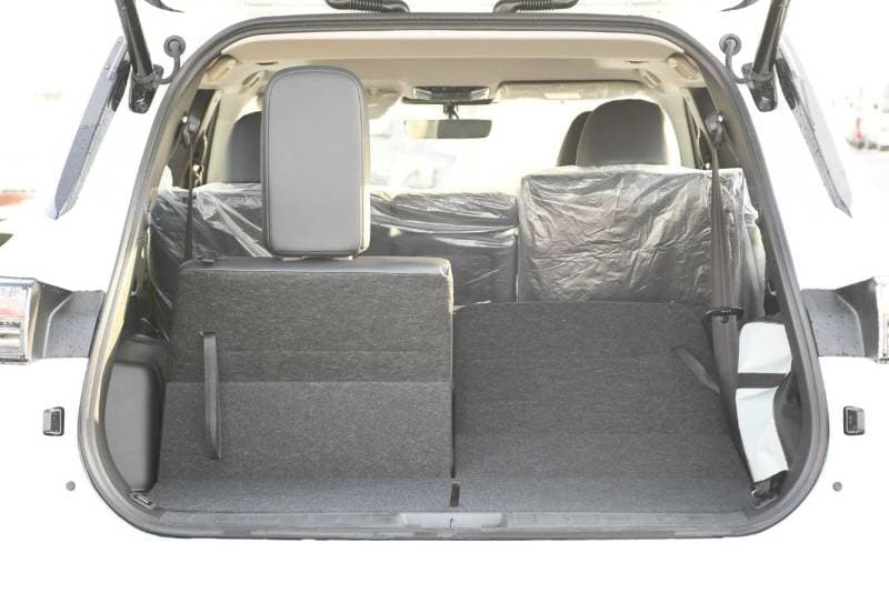 2026 Mitsubishi Outlander HIGHLINE thumbnail 7