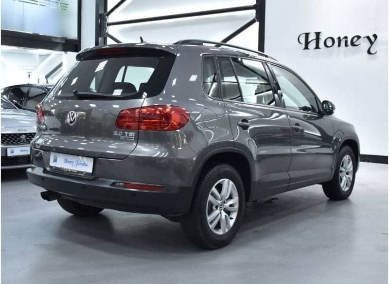 2016 Volkswagen Tiguan S thumbnail 7