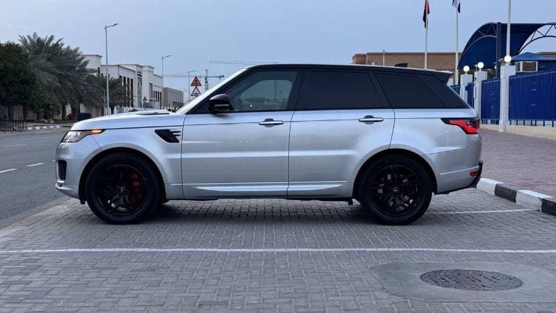 2020 Land Rover Range Rover Sport HST P400 thumbnail 3