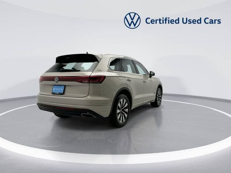 2026 Volkswagen Touareg ELEGANCE thumbnail 8