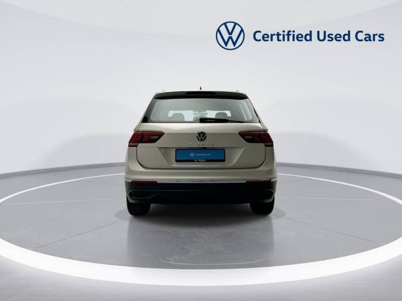 2024 Volkswagen Tiguan LIFE thumbnail 7