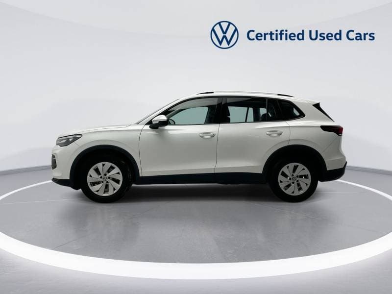 2025 Volkswagen Tiguan LIFE thumbnail 4