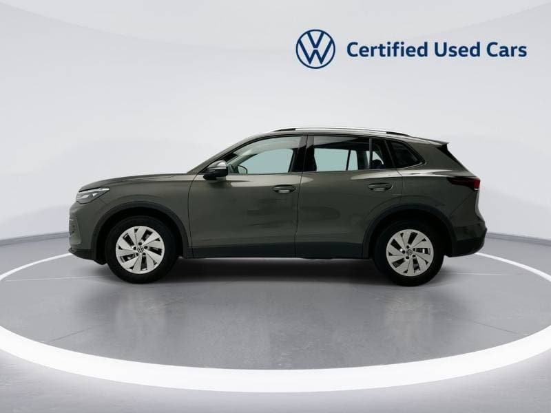 2025 Volkswagen Tiguan LIFE thumbnail 4
