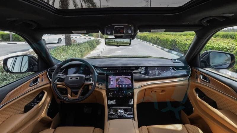 2025 Jeep Grand Cherokee thumbnail 8