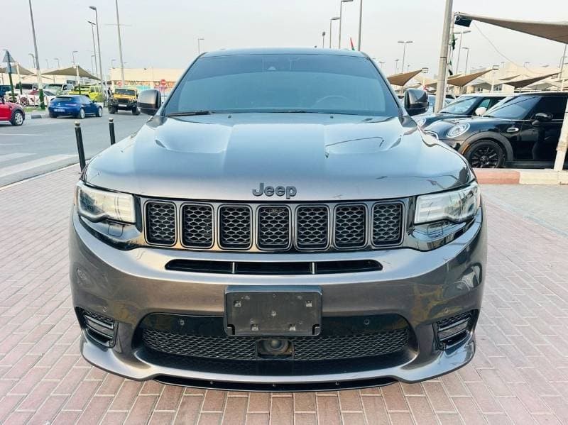 2019 Jeep Grand Cherokee SRT thumbnail 2