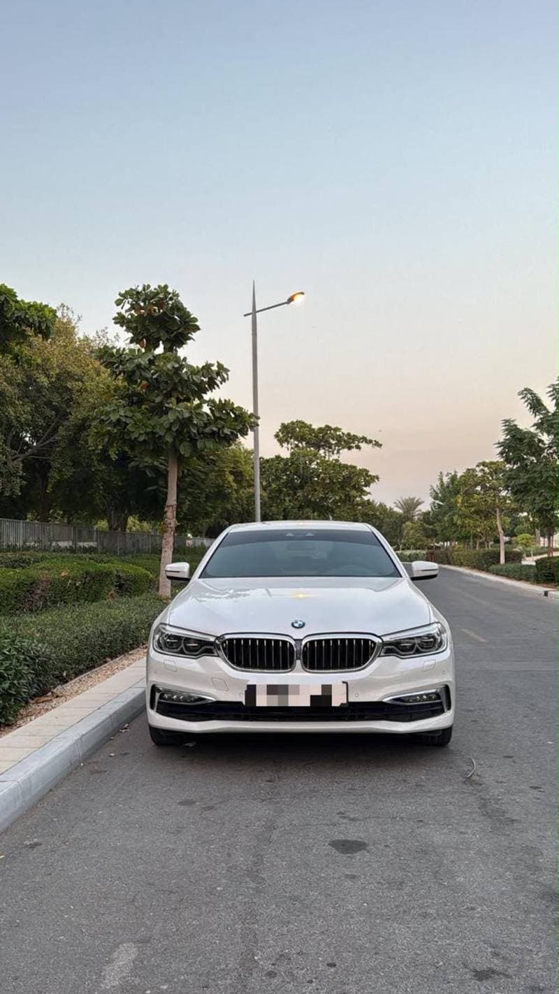 2017 BMW 540i LUXURY