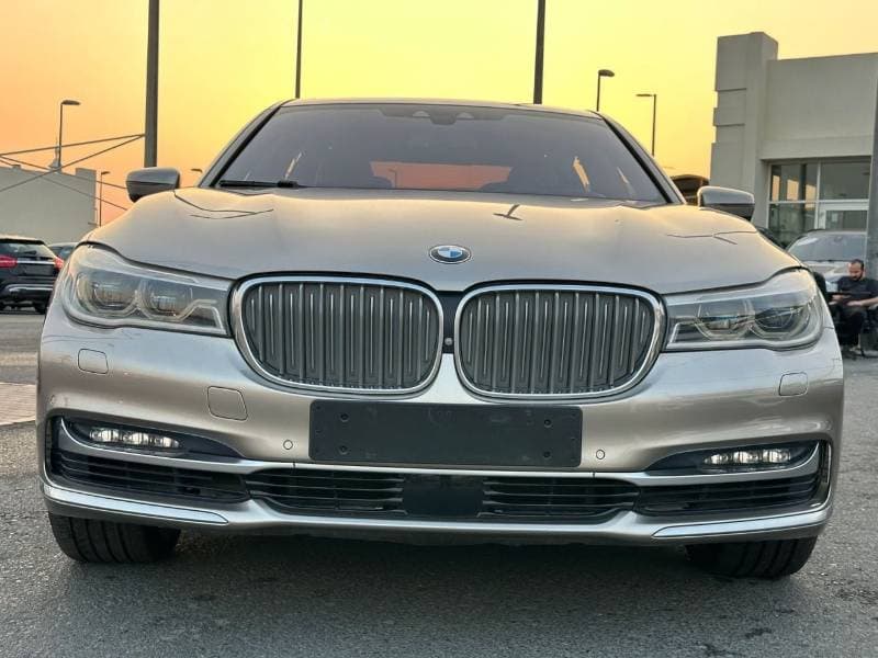 2016 BMW 750Li XDRIVE LUXURY thumbnail 8