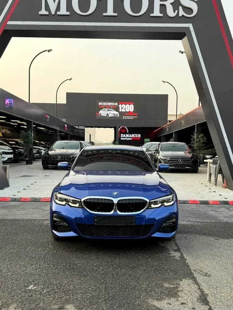 2020 BMW 330i M SPORT thumbnail 3
