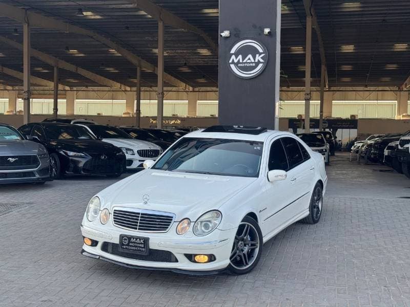 2004 Mercedes Benz E55 AMG STANDARD thumbnail 2