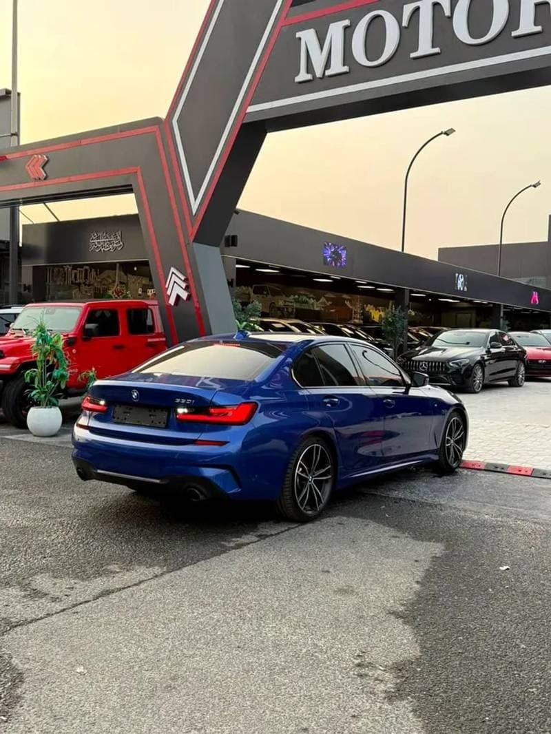 2020 BMW 330i M SPORT thumbnail 5