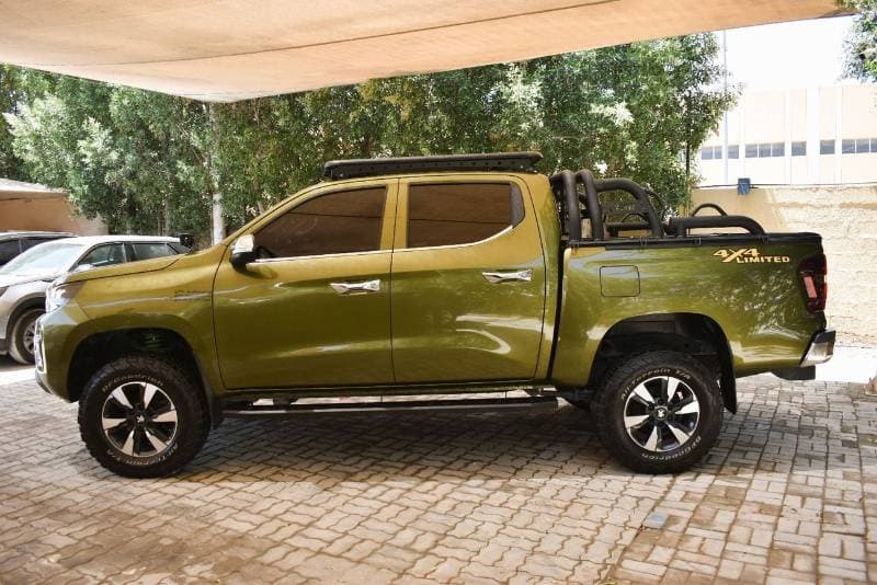2025 Peugeot Landtrek thumbnail 3