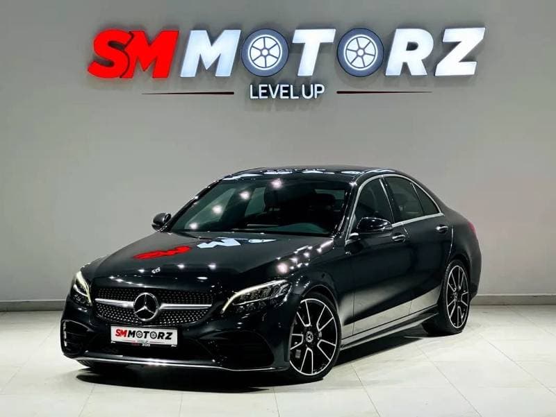 2021 Mercedes Benz C200 AMG thumbnail 2