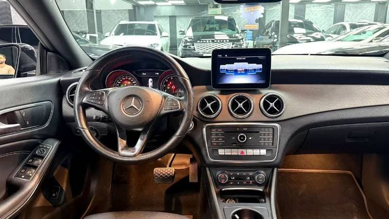 2019 Mercedes Benz CLA 200 STANDARD thumbnail 8