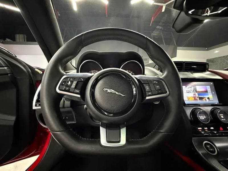 2018 Jaguar F TYPE R DYNAMIC thumbnail 8