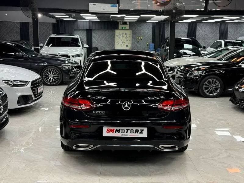 2022 Mercedes Benz C200 AMG thumbnail 4