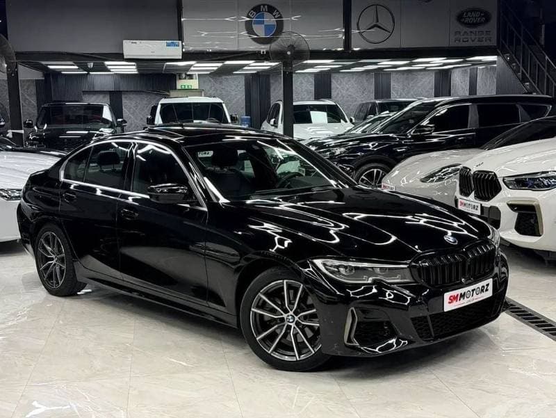 2022 BMW 330i M SPORT