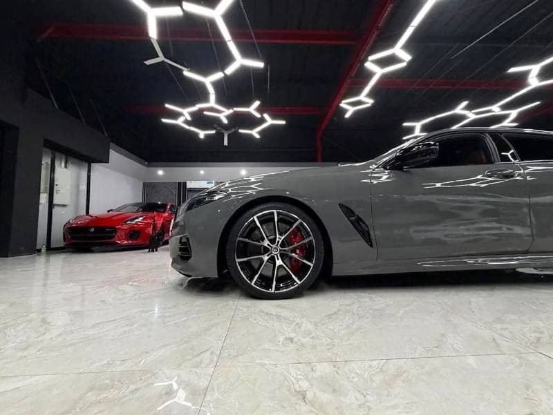 2023 BMW M850i xDrive thumbnail 7