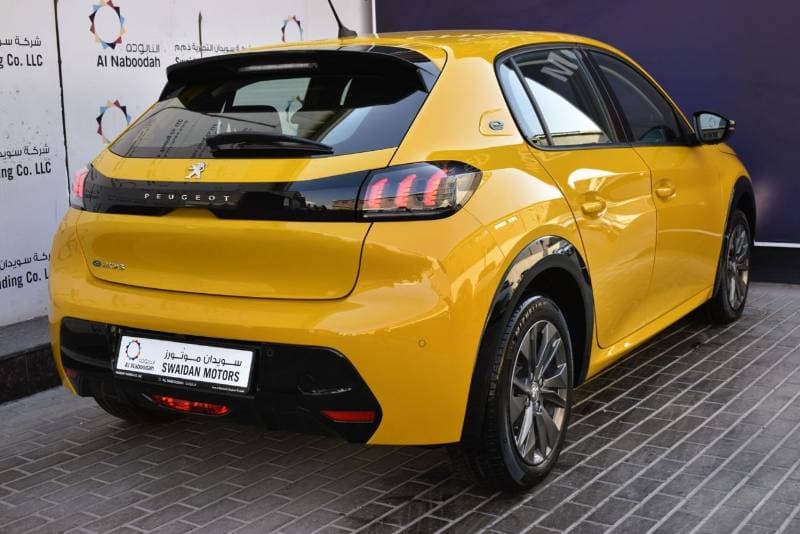 2023 Peugeot 208 ALLURE thumbnail 5