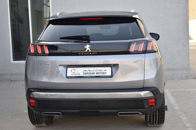 2025 Peugeot 3008 GT thumbnail 5