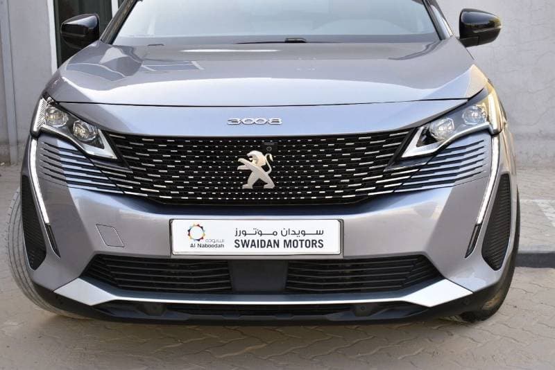 2025 Peugeot 3008 GT thumbnail 2
