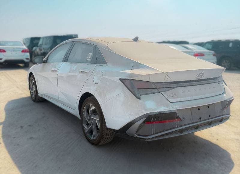 2025 Hyundai Elantra SMART thumbnail 4