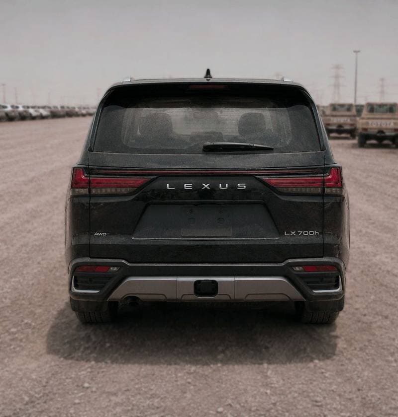 2026 Lexus LX700h SIGNATURE thumbnail 7