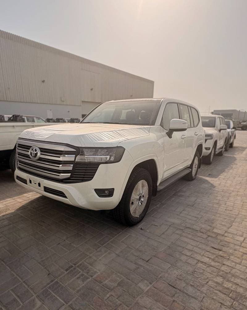 2026 Toyota Land Cruiser GXR thumbnail 2