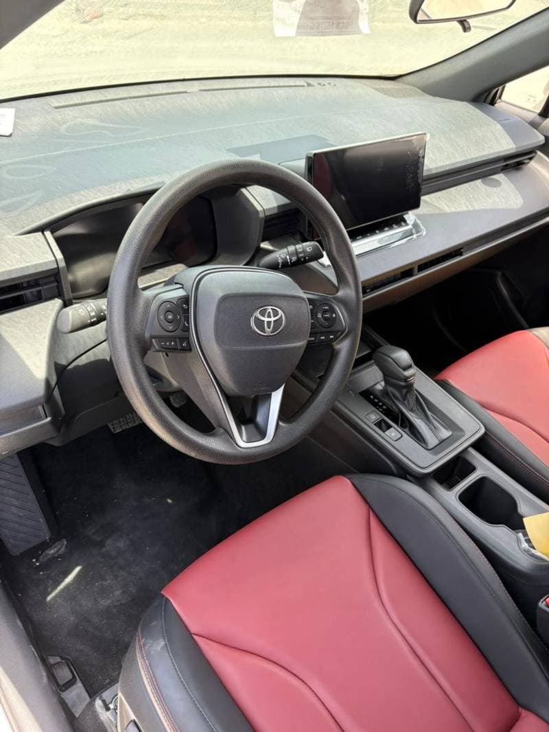 2026 Toyota Frontlander Luxury thumbnail 7