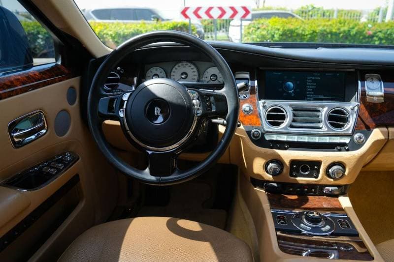 2011 Rolls Royce Ghost thumbnail 5