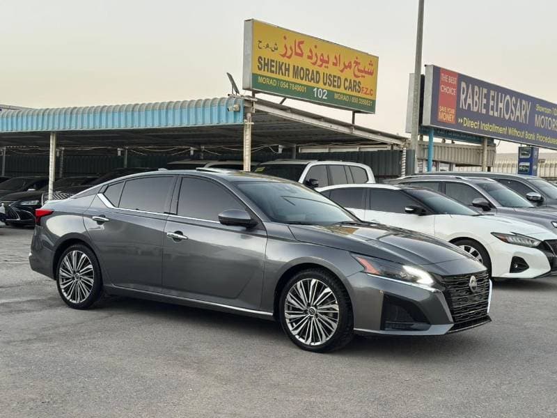 2024 Nissan Altima SL thumbnail 3