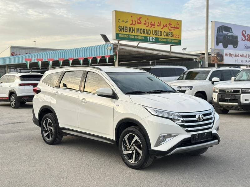 2023 Toyota Rush EX thumbnail 2